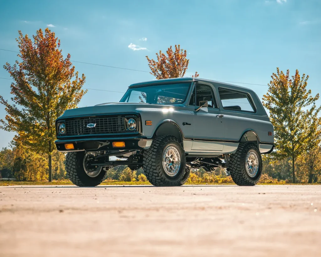 El Centinela Chevy K5 Blazer Restomod